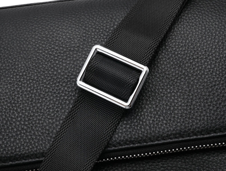 Herren Clutch Leder schwarz mit Handgelenkgurt Umhängetasche klein mit Kartenfächern