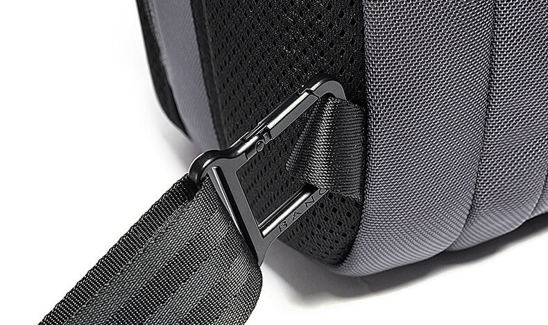 Brusttasche aus Oxford Brustbeutel Herren mit Zahlenschloss Rucksack mit 1 Riemen