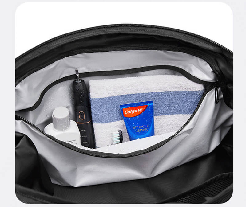 schwarze wasserdichte Reisetasche Herren mit Nassfach und Schuhfach