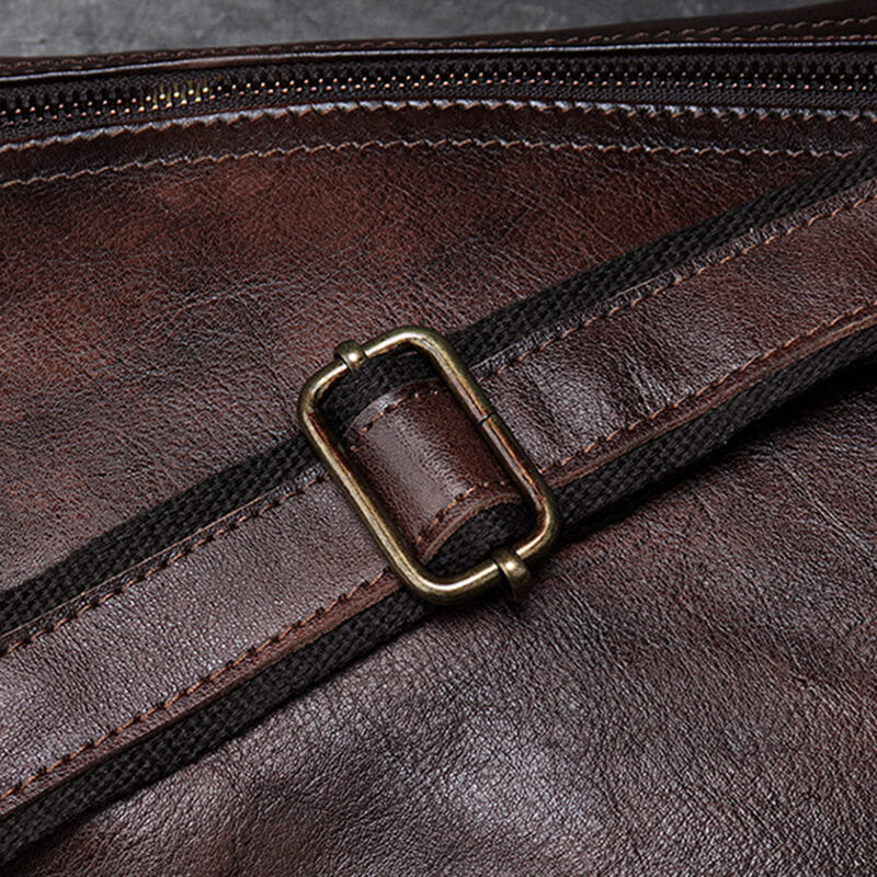Herren Brusttasche Leder Vintage Umhängetasche für Alltag in 2 Farben