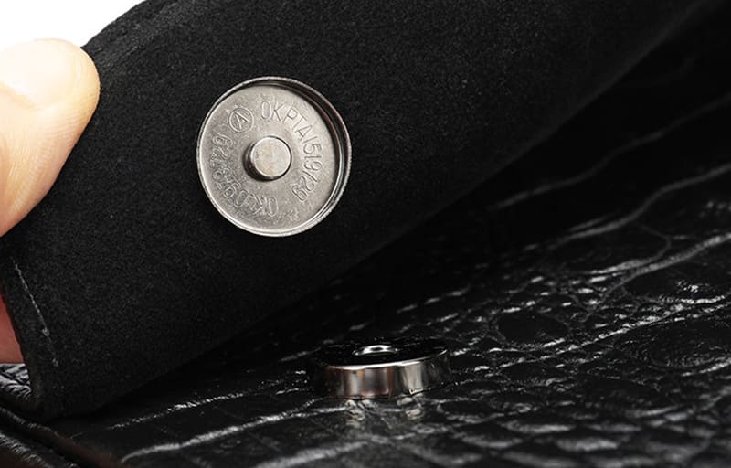 Leder Damen Umhängetasche Schultertasche schwarz Krokodil Muster Kette