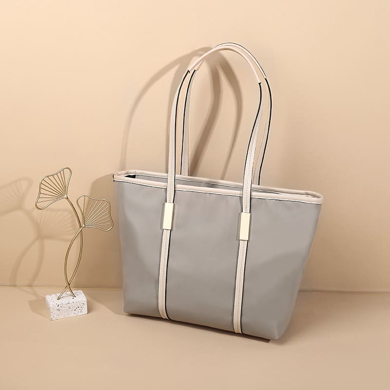 schultertasche damen grau