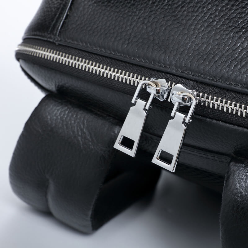 Schwarz Rucksack Herren Leder mit Laptopfach Reißverschlussfach für Reisen