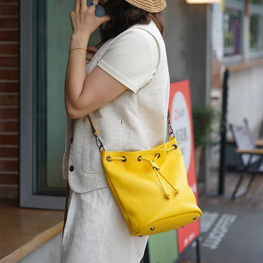 beuteltasche damen leder