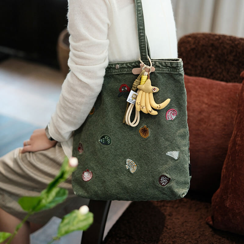 schultertasche stickerei