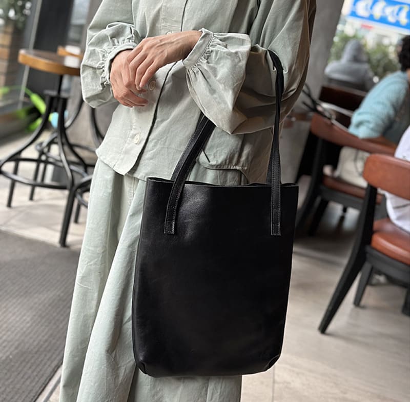 schultertasche damen schwarz leder