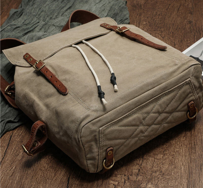 großer Rucksack Herren Canvas für Reisen mit Kodelzug und Laptopfach