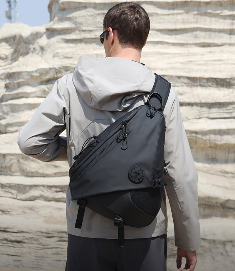 brusttasche herren groß