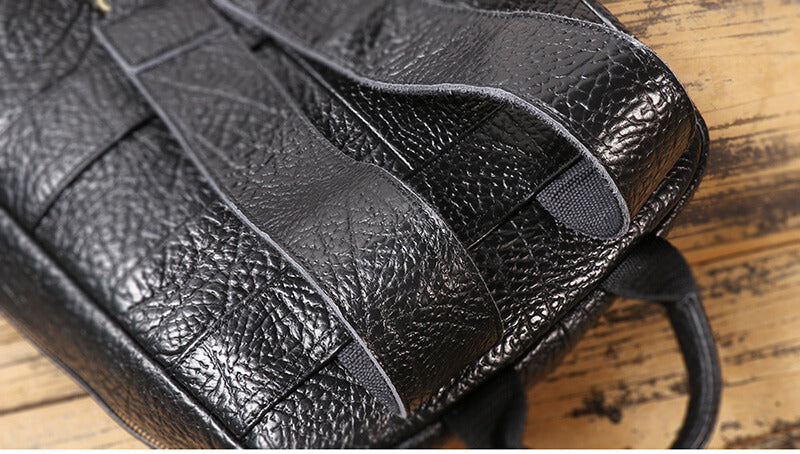 Herren Rucksack Leder schwarz mit Laptopfach für Reisen und Uni