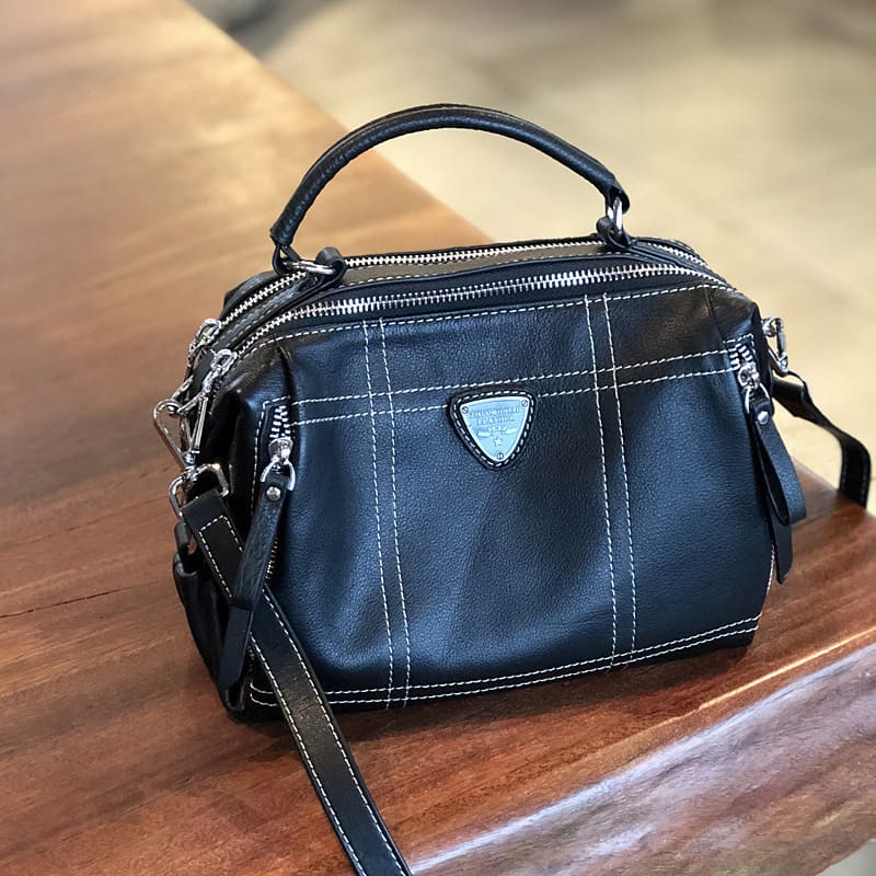 schwarze kleine handtasche zum umhängen