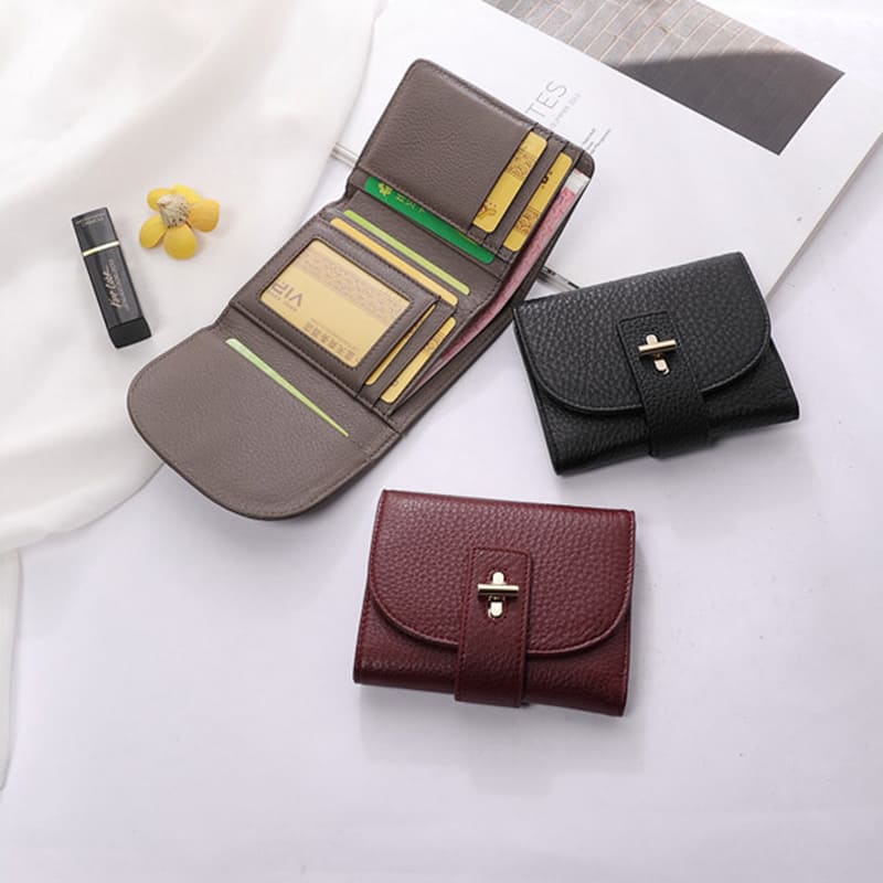 dreifach gefaltete geldbörse