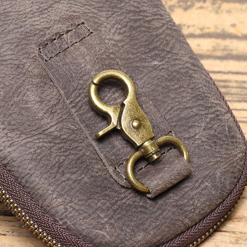 kleine Gürteltasche Herren Leder für Handy mit Haken in Hut Form